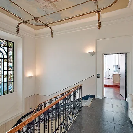 Two-room In Center * Como