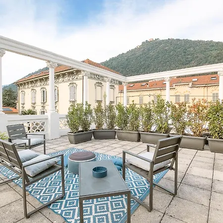 Two-room In Center Daire