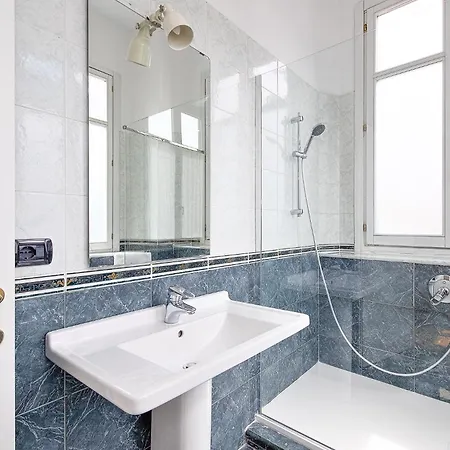 Two-room In Center Como